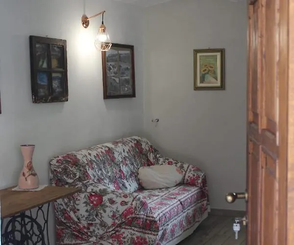 Casa Andreini Mombarcaro