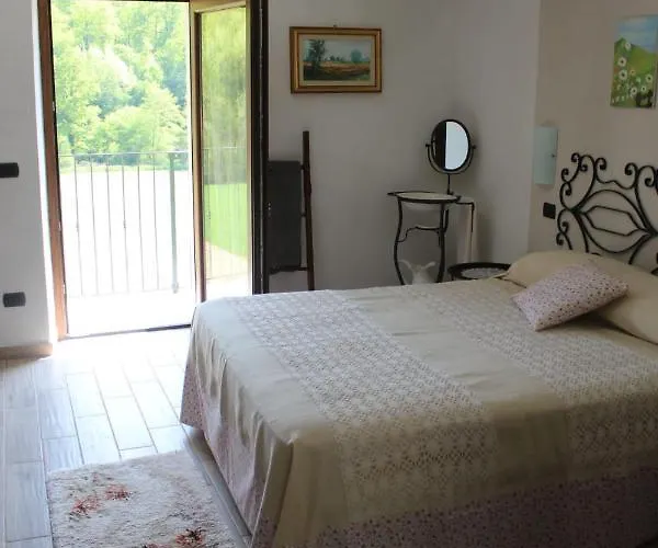 Casa Andreini Апартаменты Mombarcaro